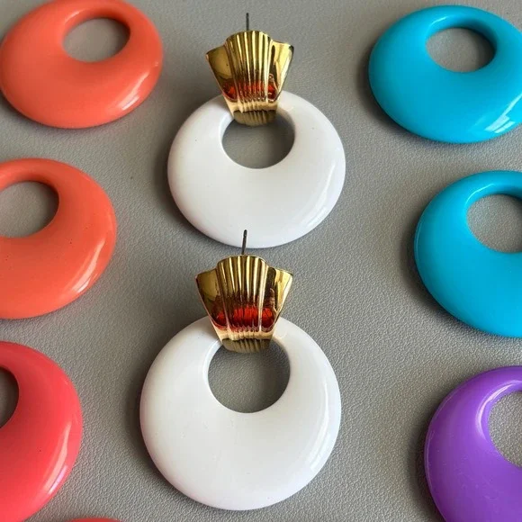 Vtg Kenneth Jay Lane KJL Interchangeable Gold-tone Mod Colorful Pierced Earrings - Picture 2 of 10